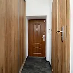 아파트 Praktyczne Blisko Centrum Wroclawia By Renters