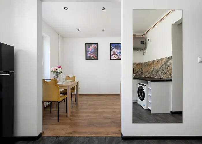 Apartman Praktyczne Blisko Centrum Wroclawia By Renters *